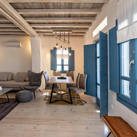 Sea Breeze Triantaros Tinos *