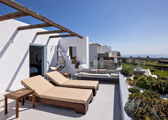 Sea Breeze Triantaros Tinos * Triandáros