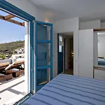 Sea Breeze Triantaros Tinos Villa