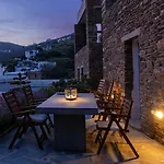 Sea Breeze Triantaros Tinos Villa Triandáros