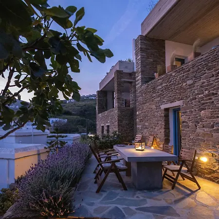 Sea Breeze Triantaros Tinos *