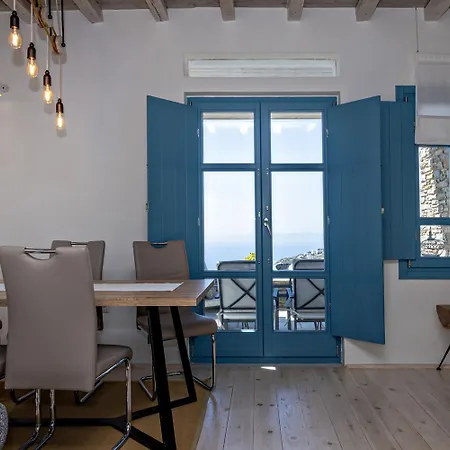Sea Breeze Triantaros Tinos