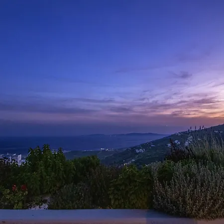 Sea Breeze Triantaros Tinos Villa Triandáros