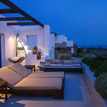 Sea Breeze Triantaros Tinos *