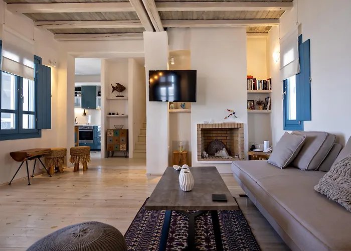 Sea Breeze Triantaros Tinos *