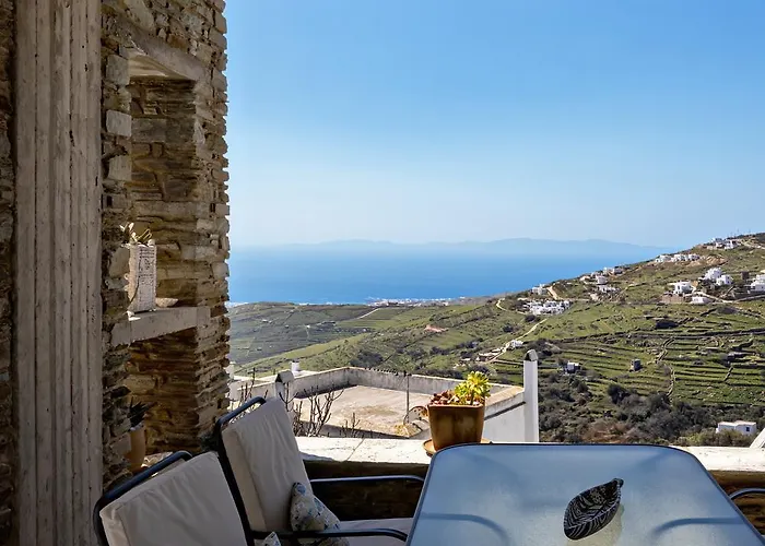 Sea Breeze Triantaros Tinos * Triandaros (Tinos)