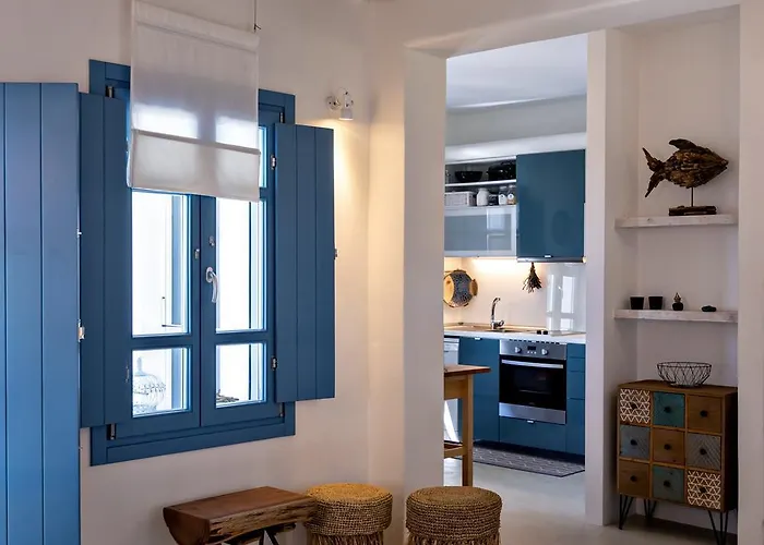 Sea Breeze Triantaros Tinos