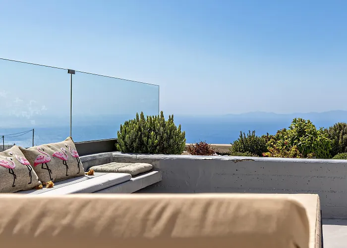 Sea Breeze Triantaros Tinos Villa