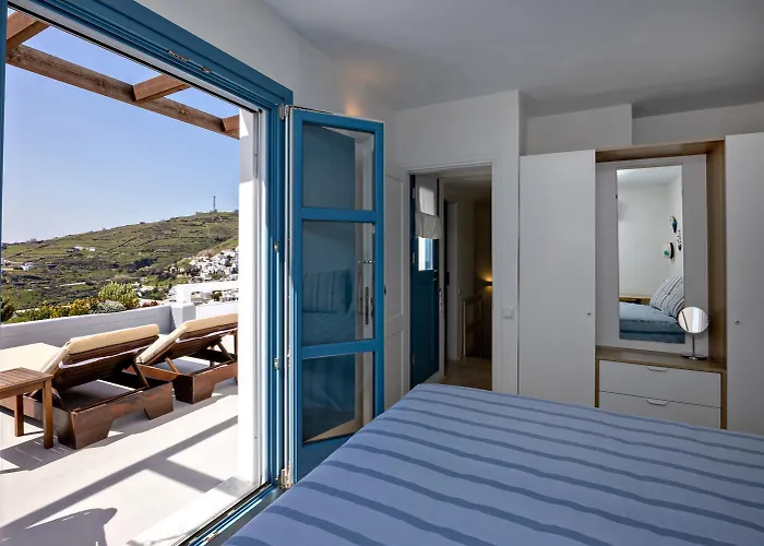 Sea Breeze Triantaros Tinos Villa