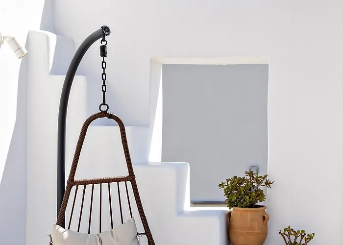 Sea Breeze Triantaros Tinos