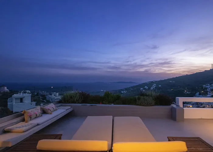 Sea Breeze Triantaros Tinos *