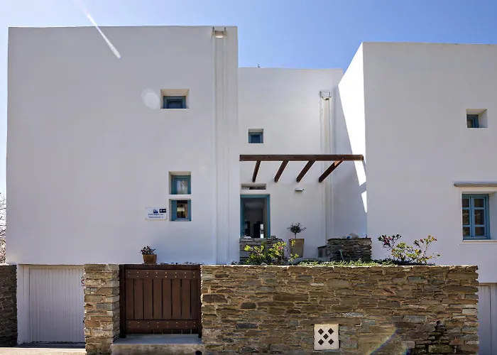 Sea Breeze Triantaros Tinos * Triandaros (Tinos)